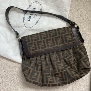 VINTAGE FENDI MONOGRAM ZUCCA SHOULDER BAG